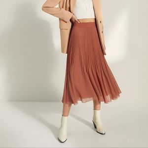 Wilfred Twirl Pleated Midi Skirt